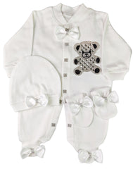White on White Blanket Set
