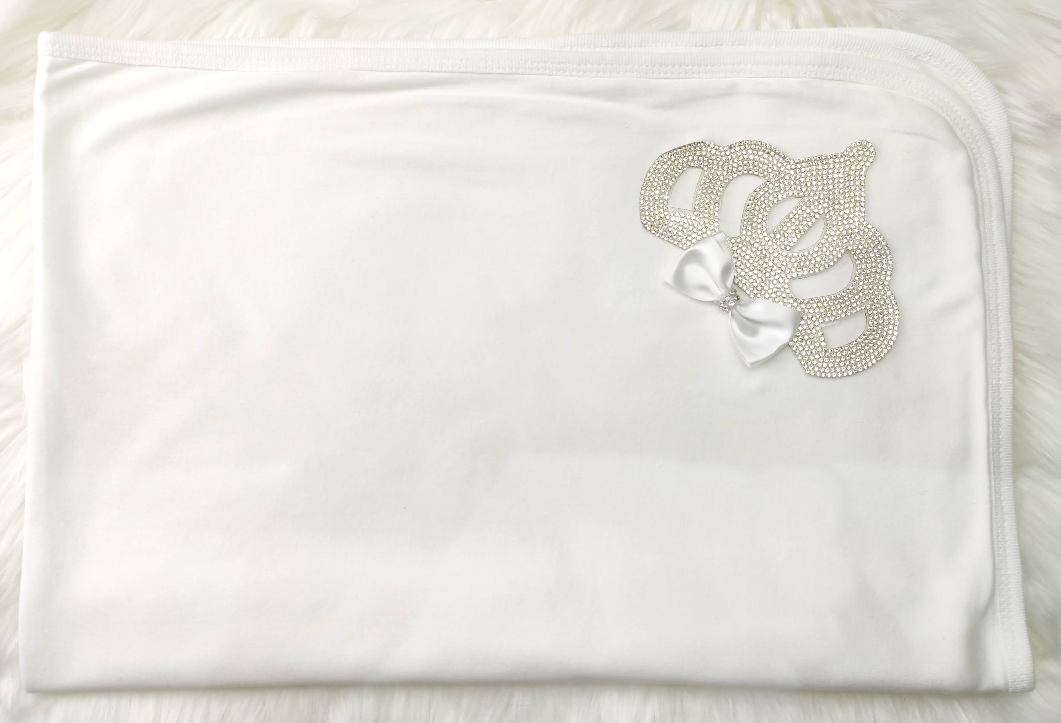 White On White Blanket ( Queen Crown )