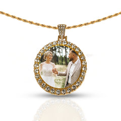 Personalized Golden Round Pendant for Men & Women