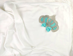 Mint Green On White Blanket (Queen Crown)